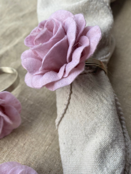 4st servettringar ~ blomma