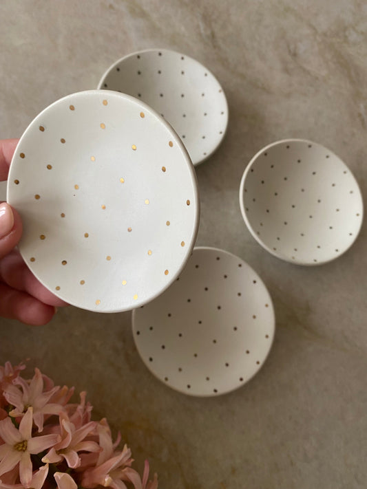 2st minifat i matt guldprickigt porslin Arthur Percy Gefle