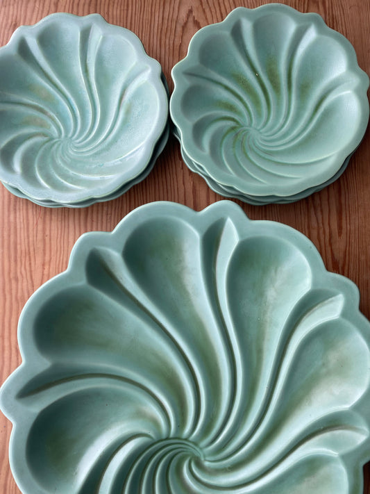 Otroliga assietter med stort uppläggningsfat ~ Gefle