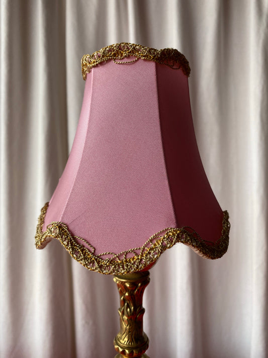 Rosa liten lampskärm