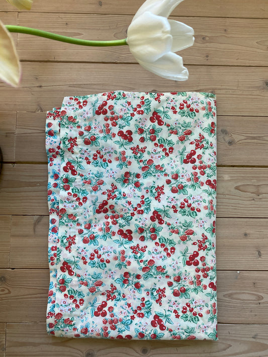 Blommigt tyg / gardinkappa - bär