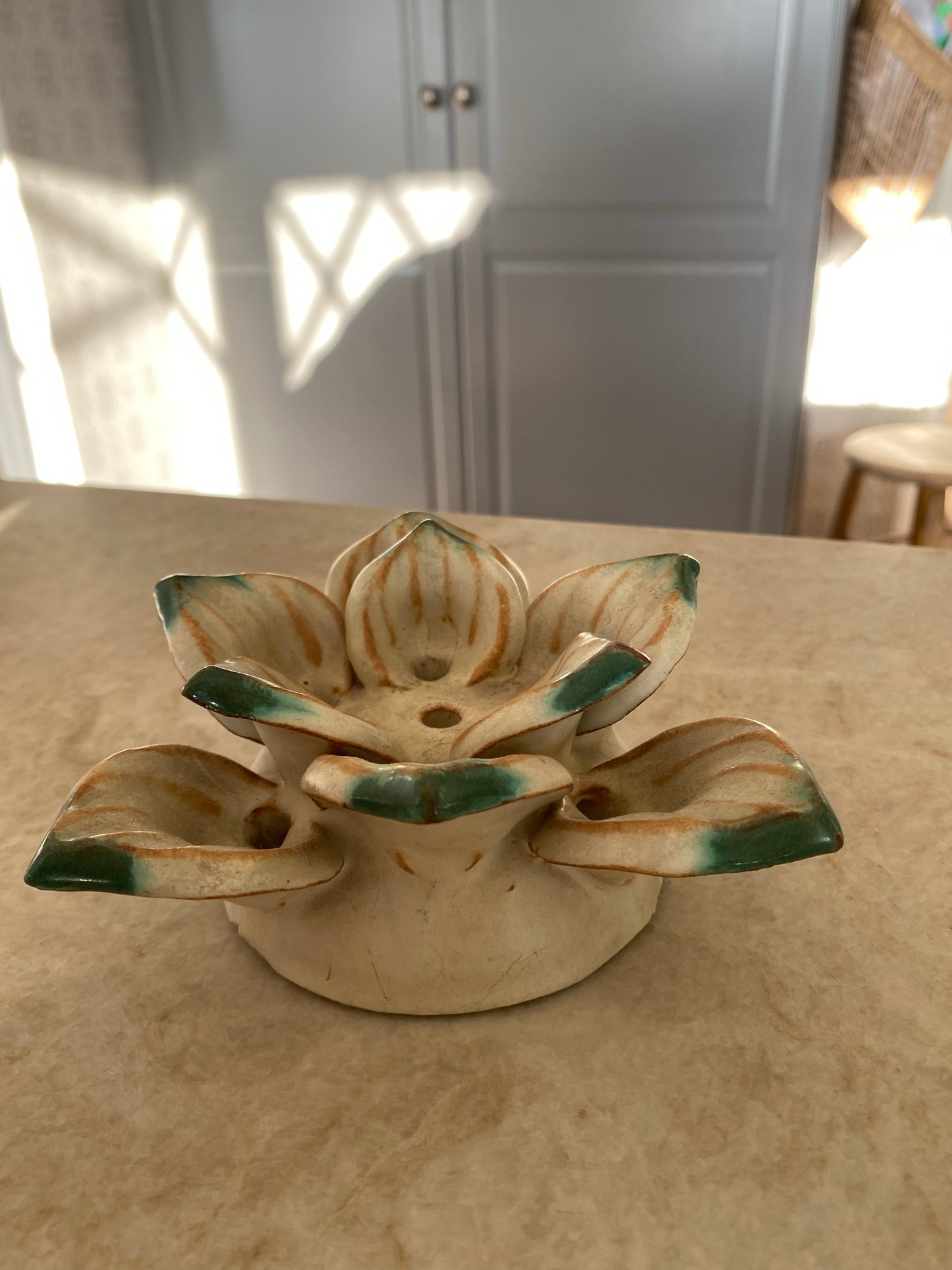 Flowerfrog i keramik ~ näckros