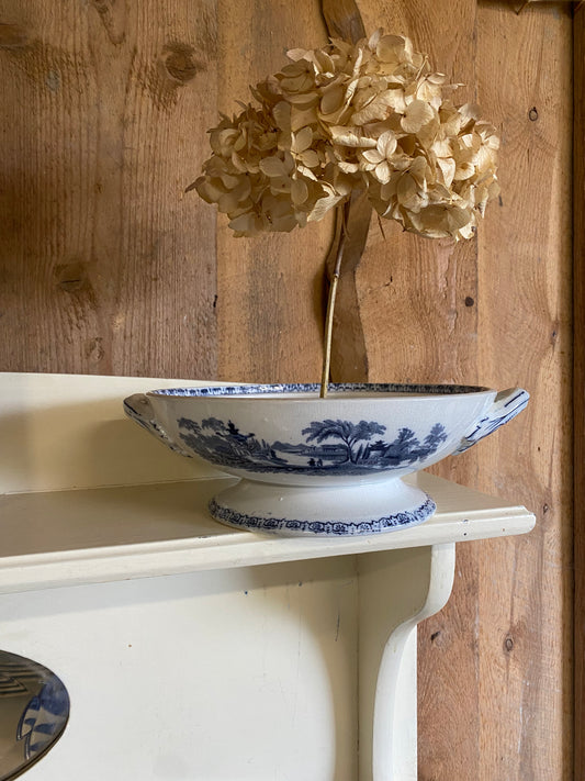 Terrin i blåvitt - Pottery