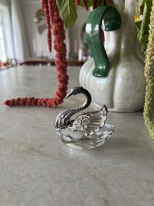 Svan i silver och glas för flingsalt