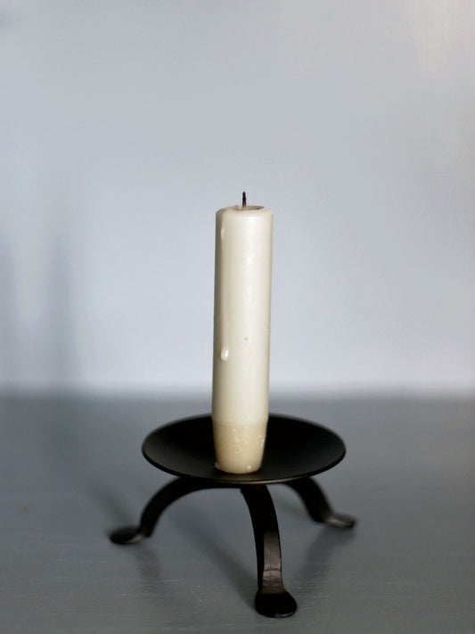 Stumpljusstake på ben